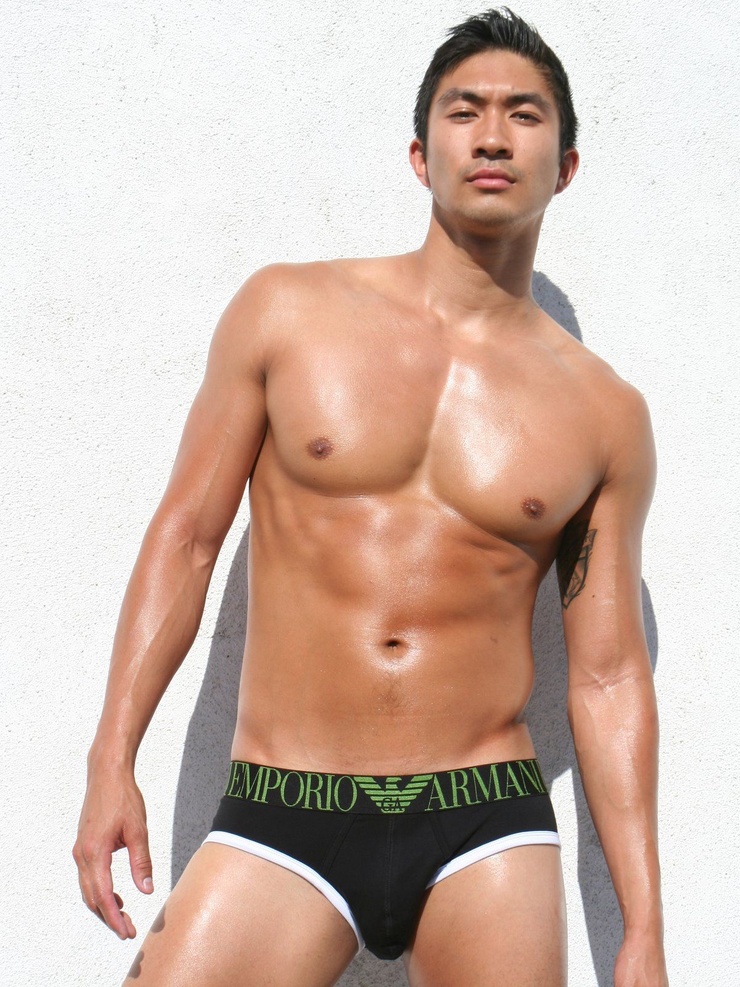 Ronnie Woo