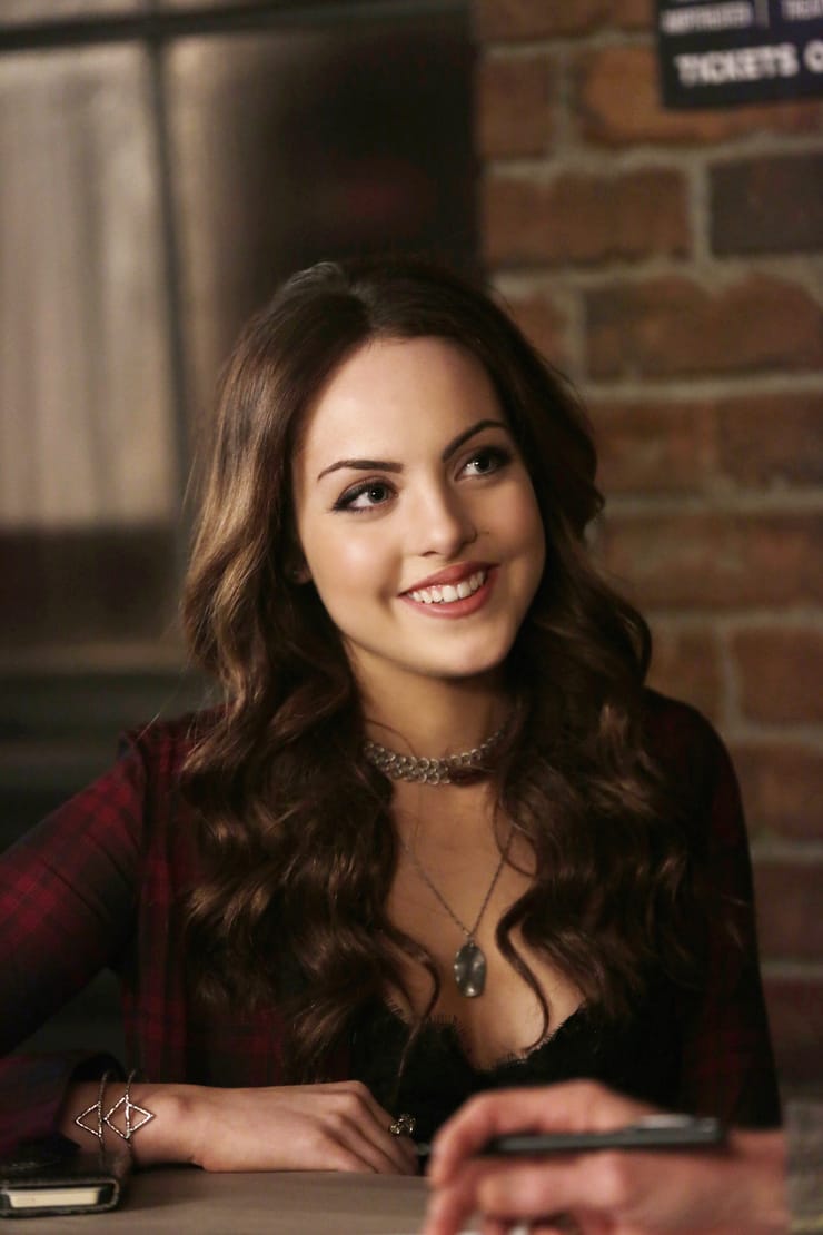 Elizabeth Gillies