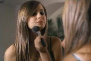Willa Holland
