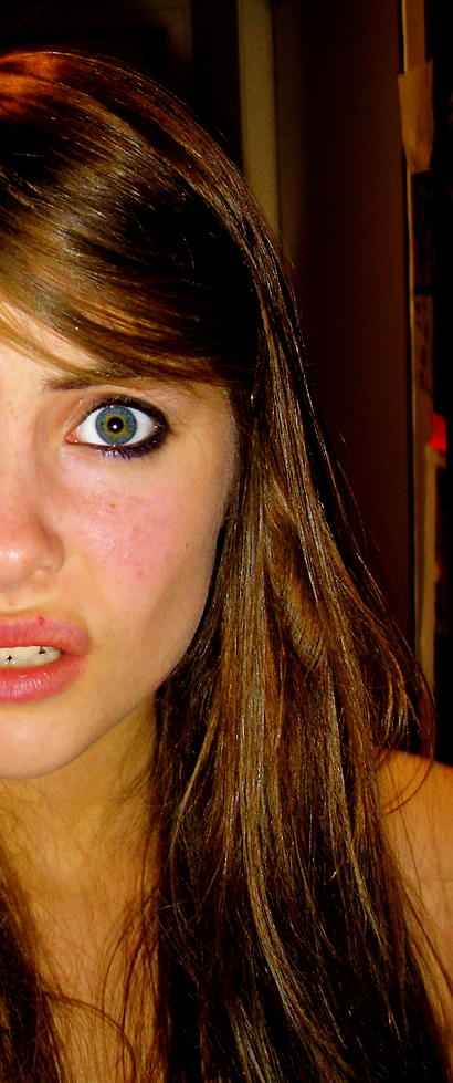 Willa Holland Willa Holland