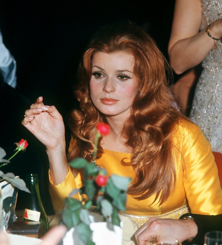 Senta Berger
