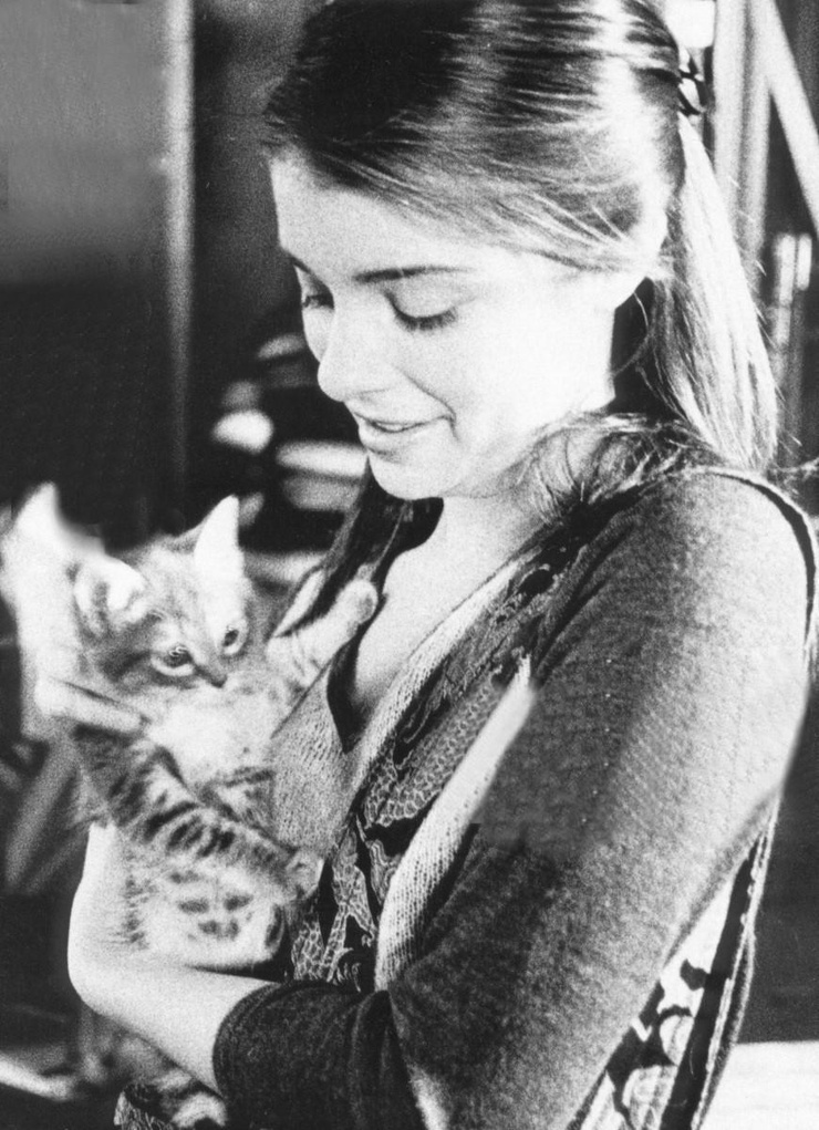Shiri Appleby Shiri Appleby