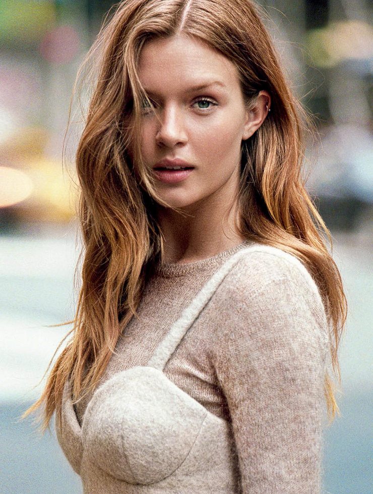 Josephine Skriver Josephine Skriver