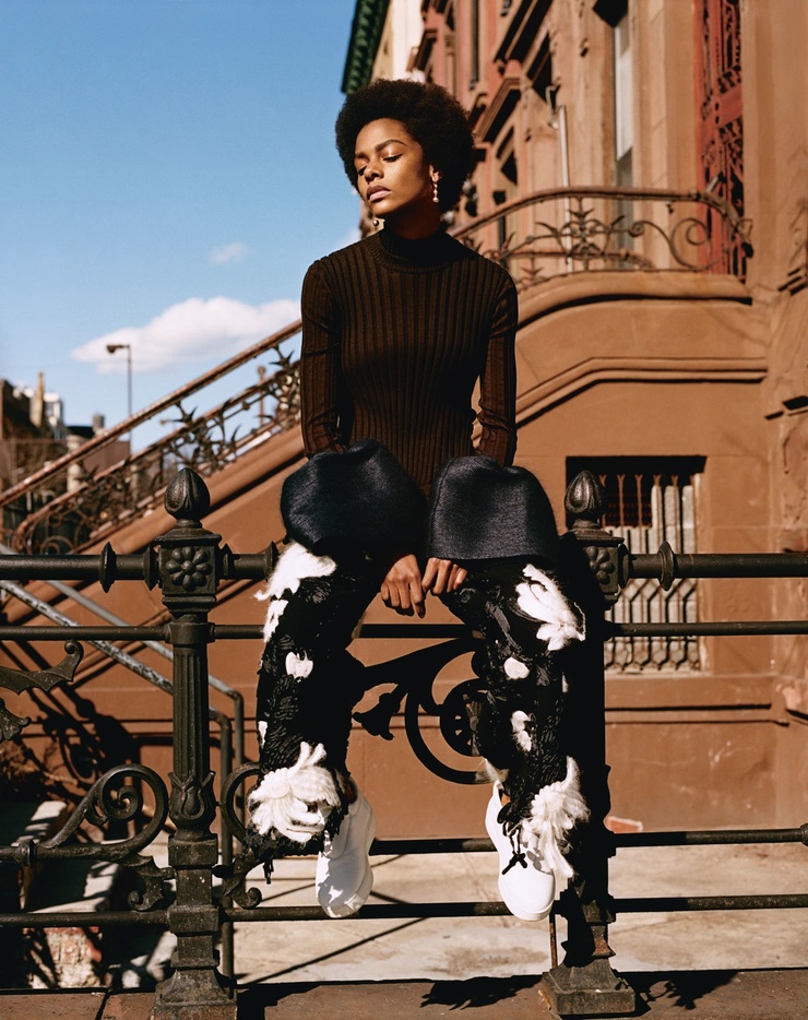 Karly Loyce