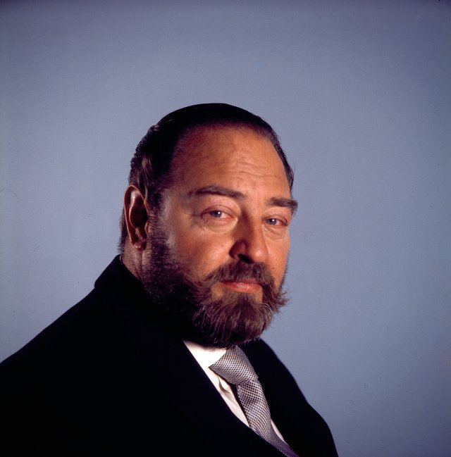 Sebastian Cabot Sebastian Cabot