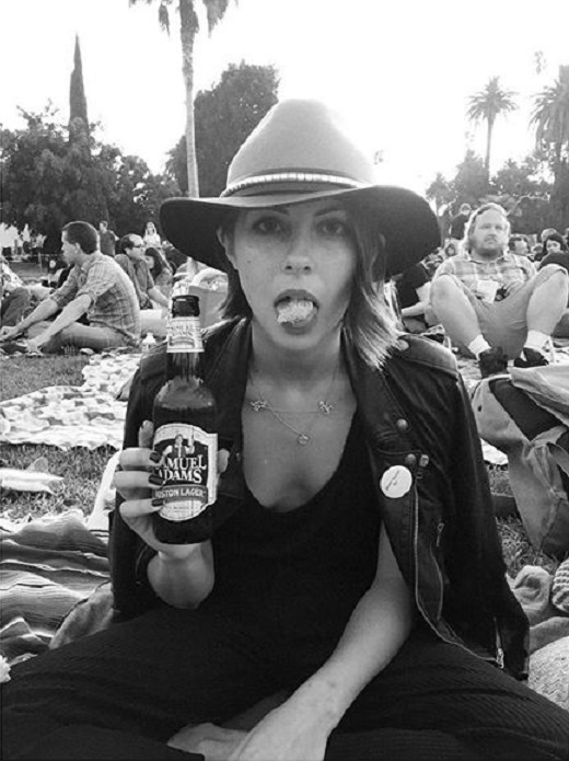 Willa Holland Willa Holland