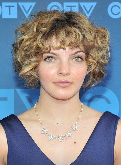 Camren Bicondova