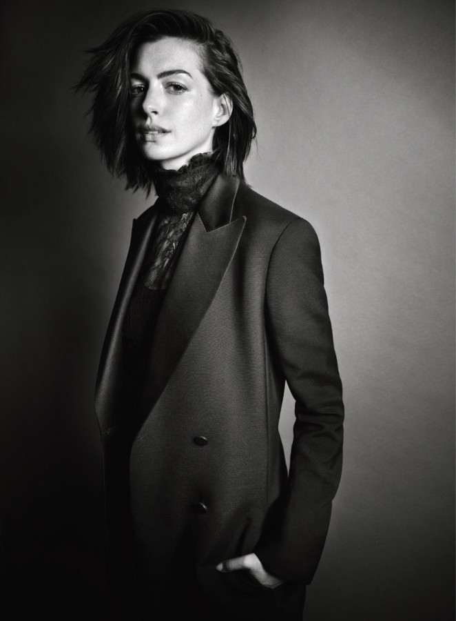 http://iv1.lisimg.com/image/9091839/662full-anne-hathaway.jpg
