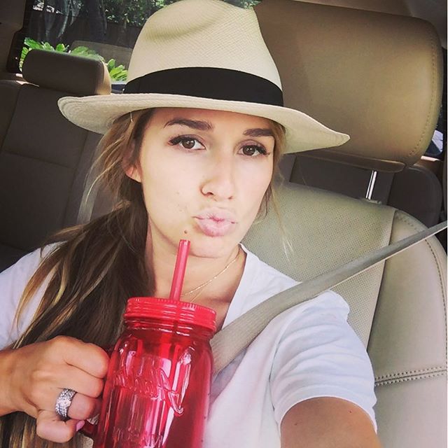 Jessie James Decker