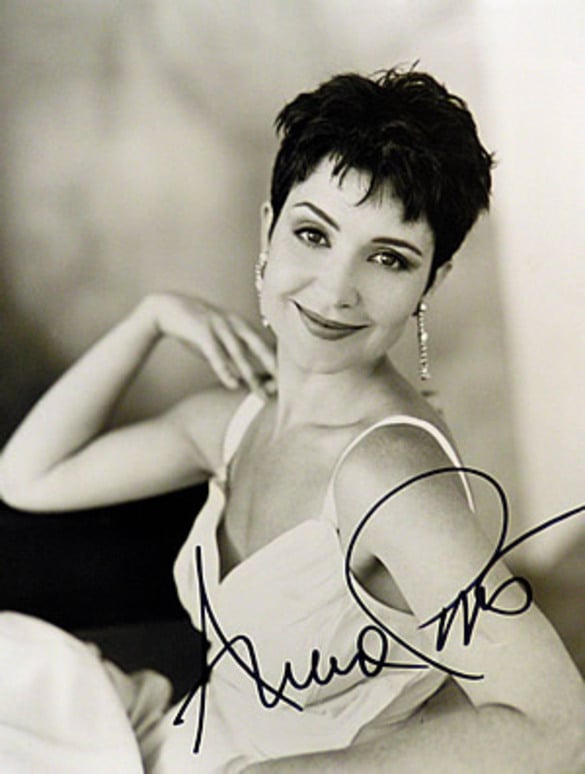 Annie Potts