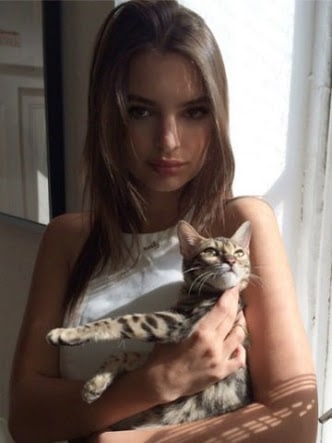 Emily Ratajkowski