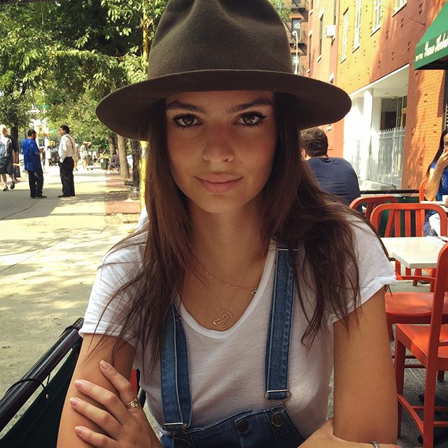 Emily Ratajkowski Emily Ratajkowski