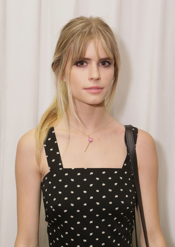 Picture of Carlson Young