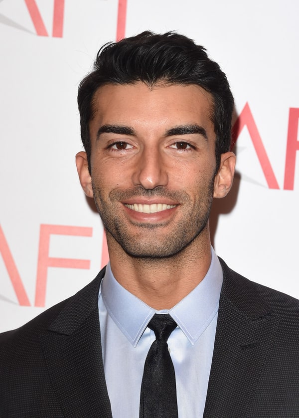 Picture of Justin Baldoni