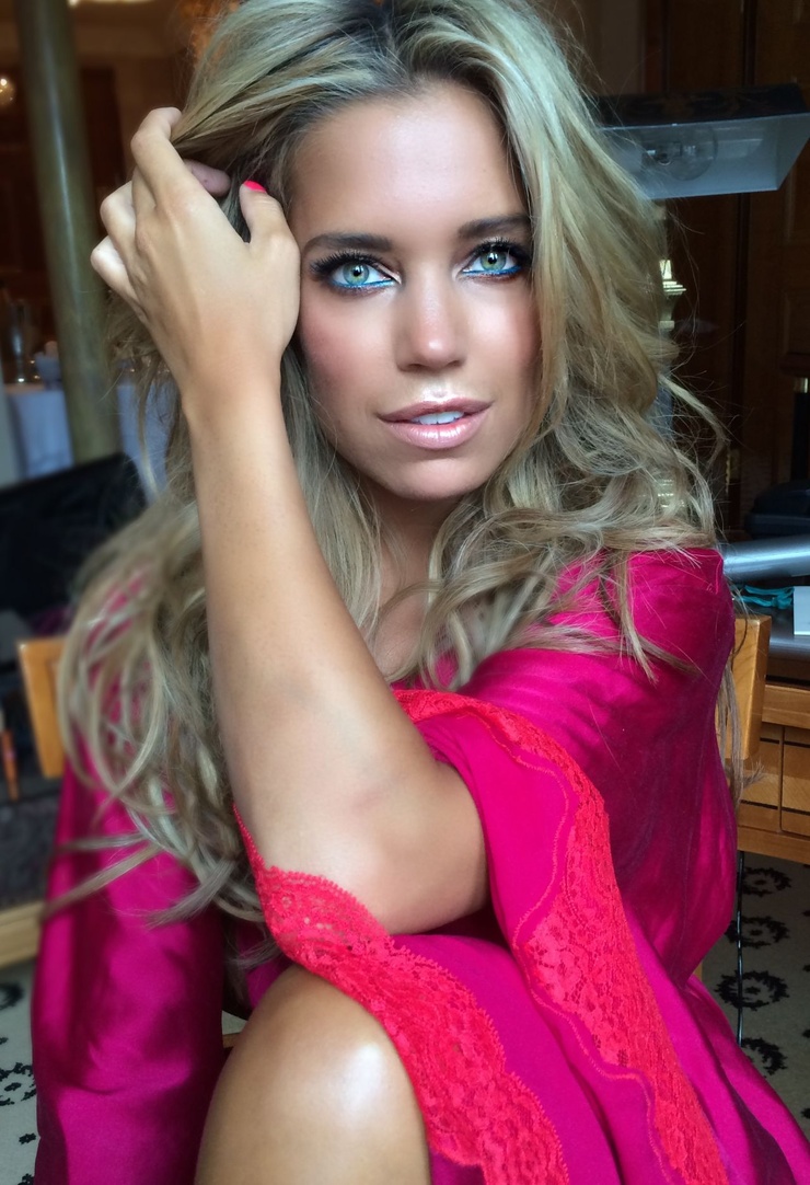 Sylvie Van Der Vaart Sylvie Van Der Vaart
