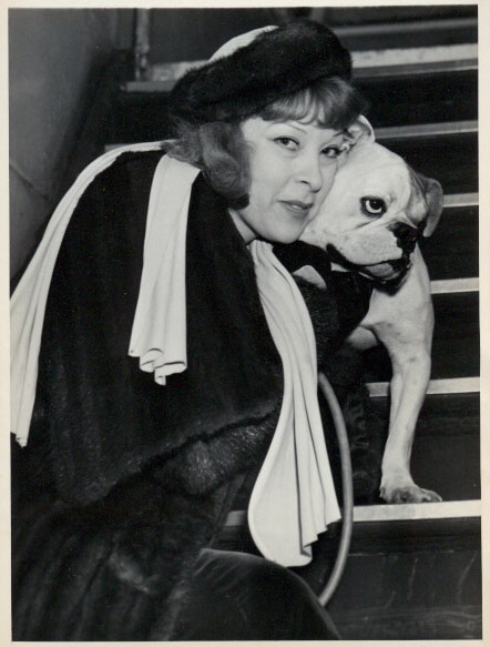 Gertrude Niesen Gertrude Niesen