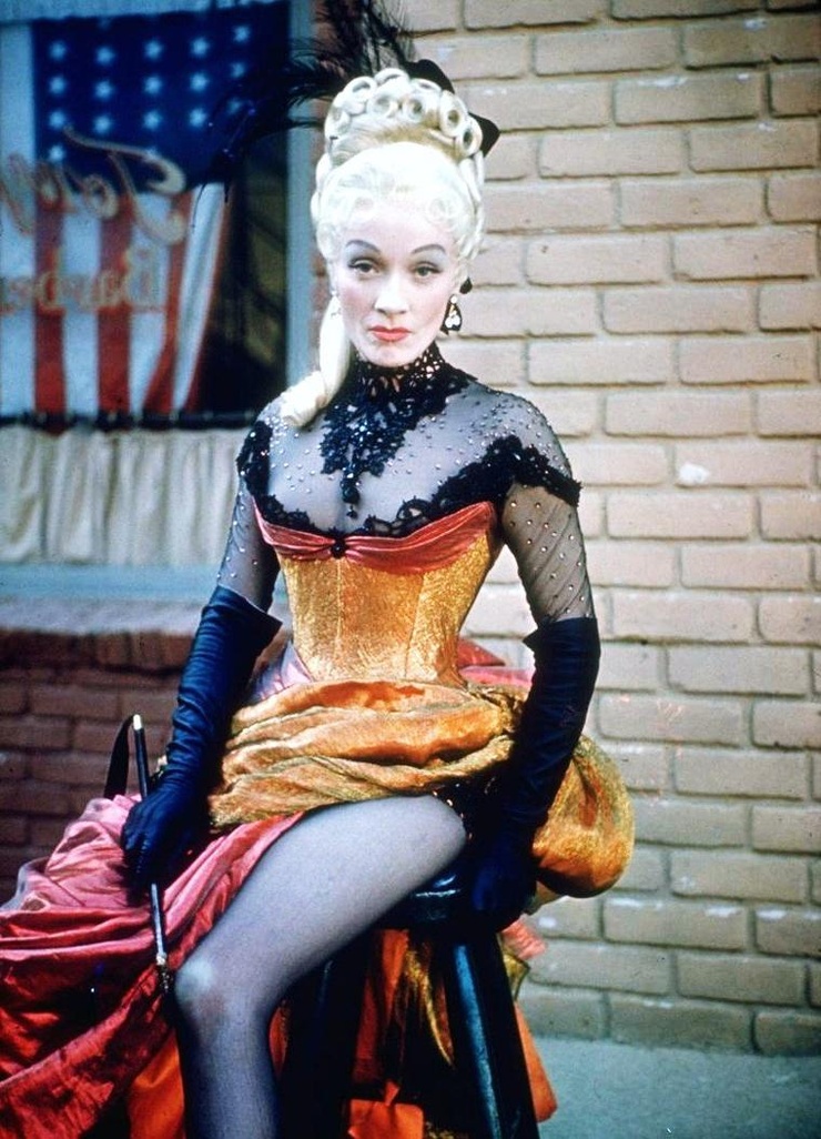 Around the World in 80 Days (1956) Around the World in 80 Days (1956)