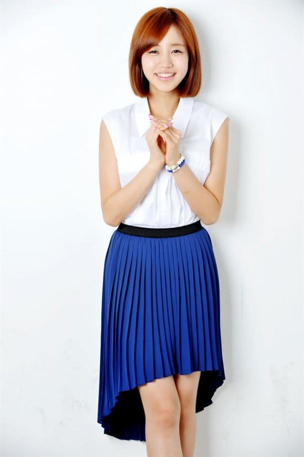 Yoon Jin Yi