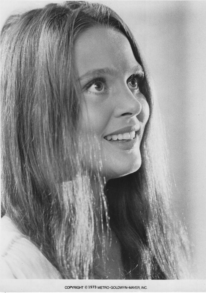 Leigh Taylor-Young image