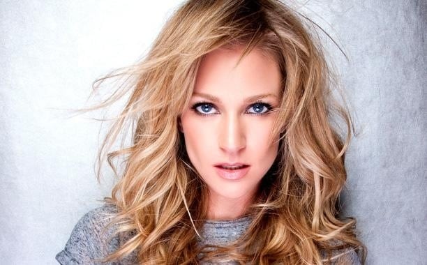 Picture of A.J. Cook