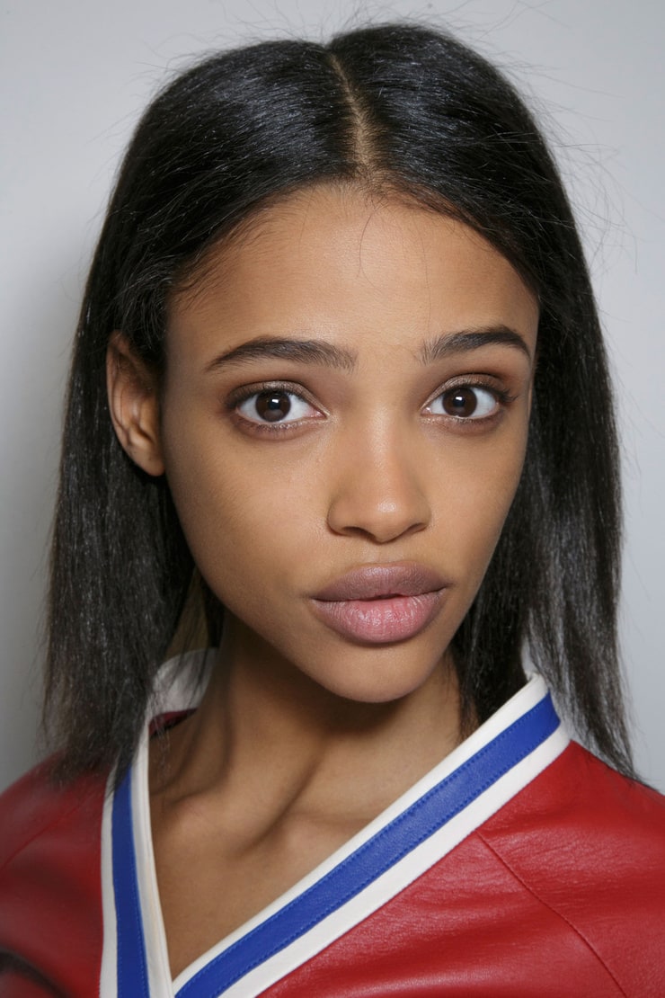 Aya Jones