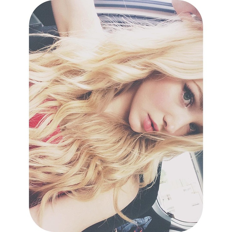 Dove Cameron