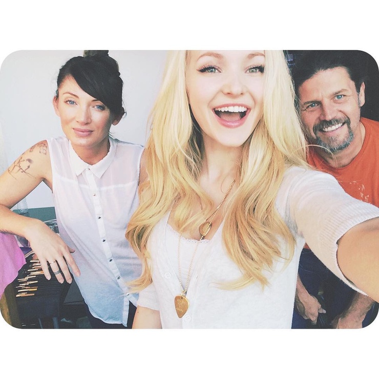 Dove Cameron
