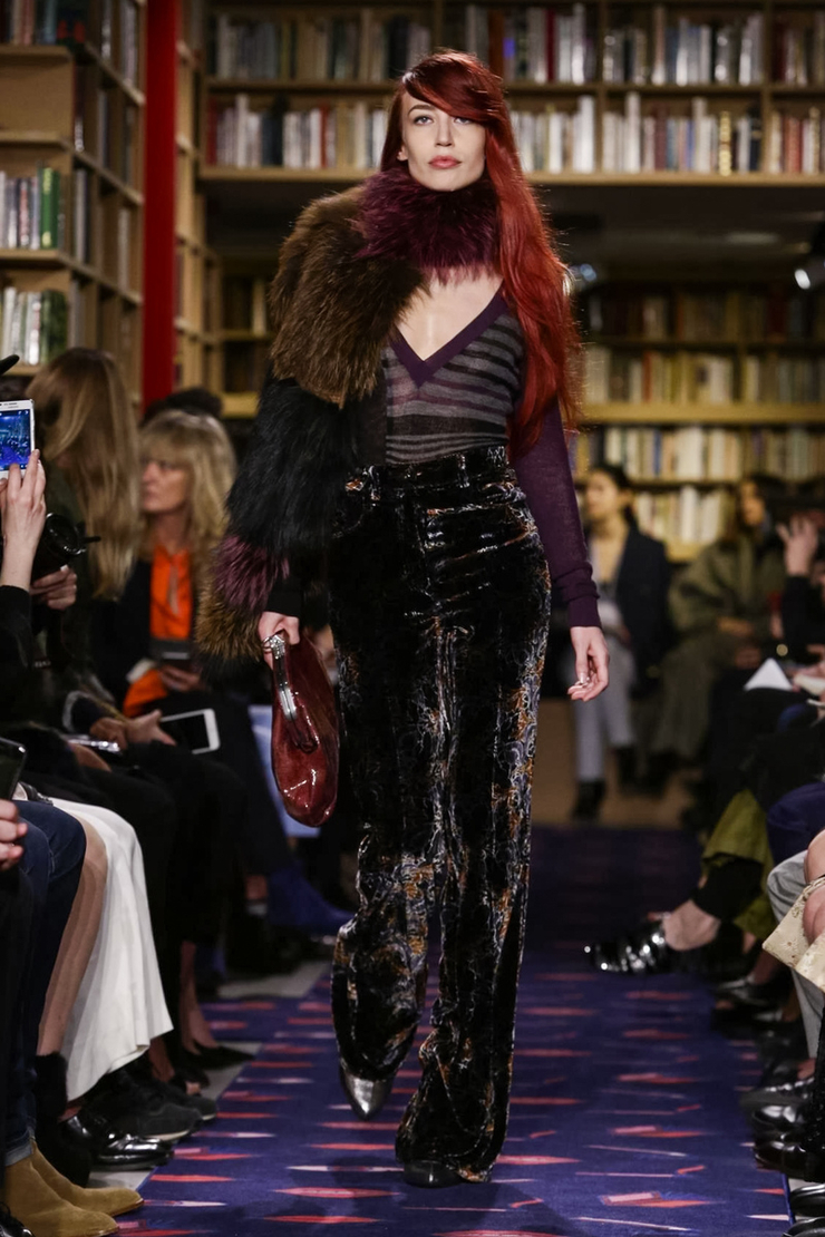 Elizabeth Jagger
