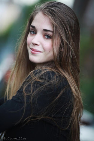 Alice Isaaz Alice Isaaz