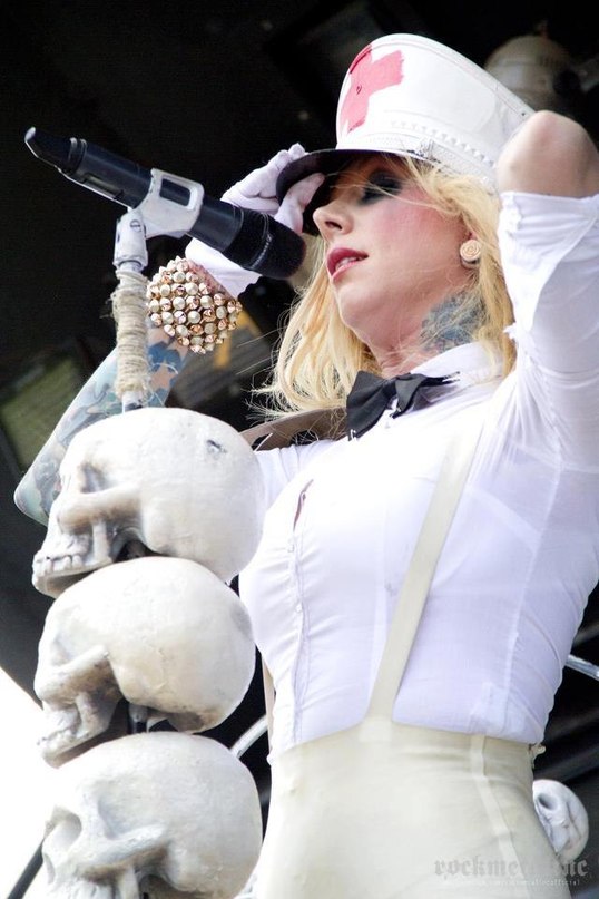 Maria Brink