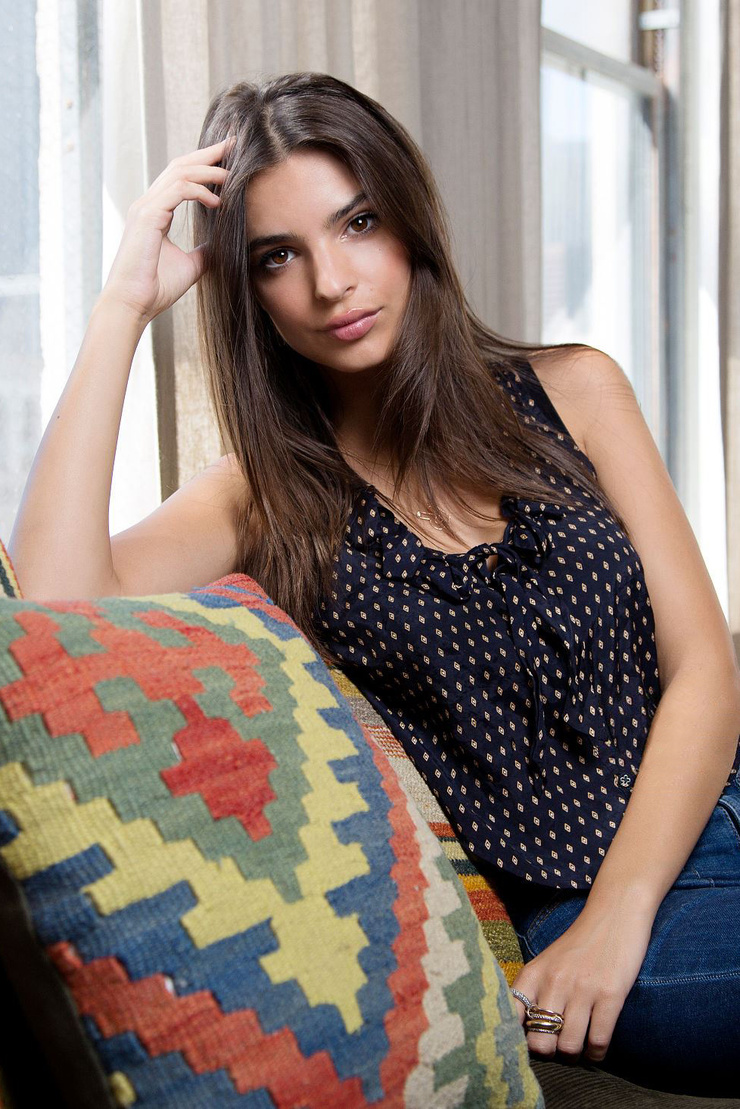 Emily Ratajkowski Emily Ratajkowski