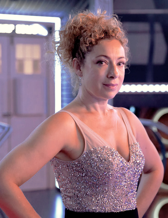 Alex Kingston