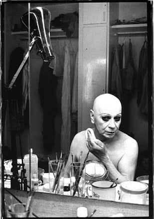 Lindsay Kemp