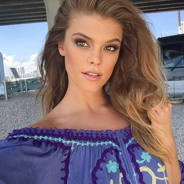 Nina agdal фото