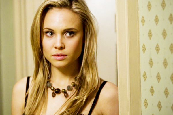 Leah Pipes Leah Pipes