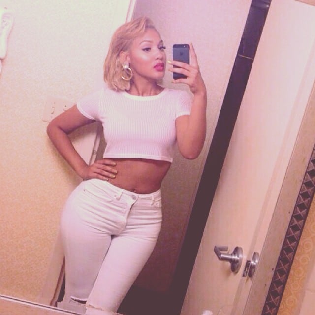 Yaris Sanchez Yaris Sanchez