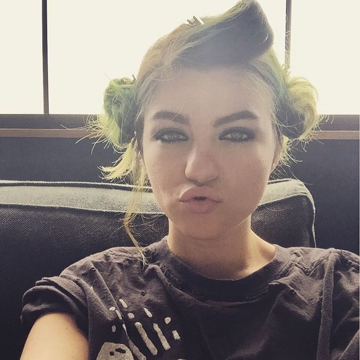 Phoebe Ryan Phoebe Ryan