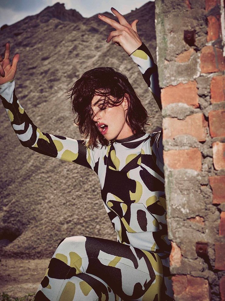 Anne Hathaway Anne Hathaway