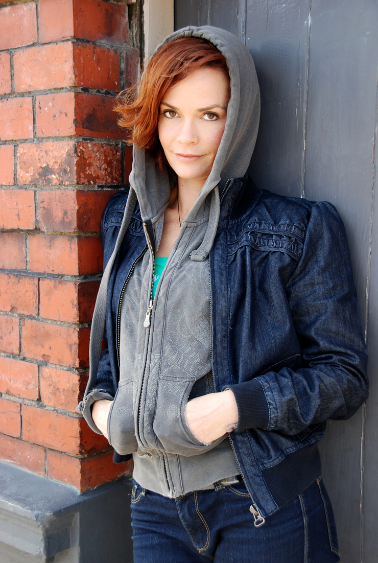 Nathalie Boltt