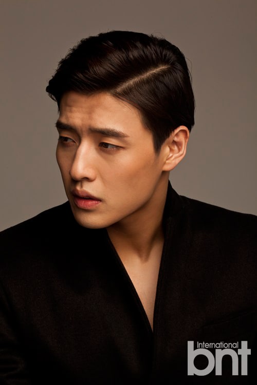 Kang Ha-Neul