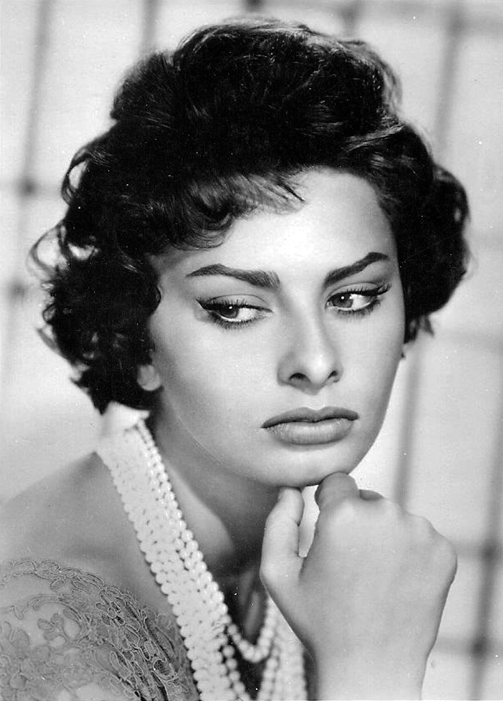 SOPHIA LOREN