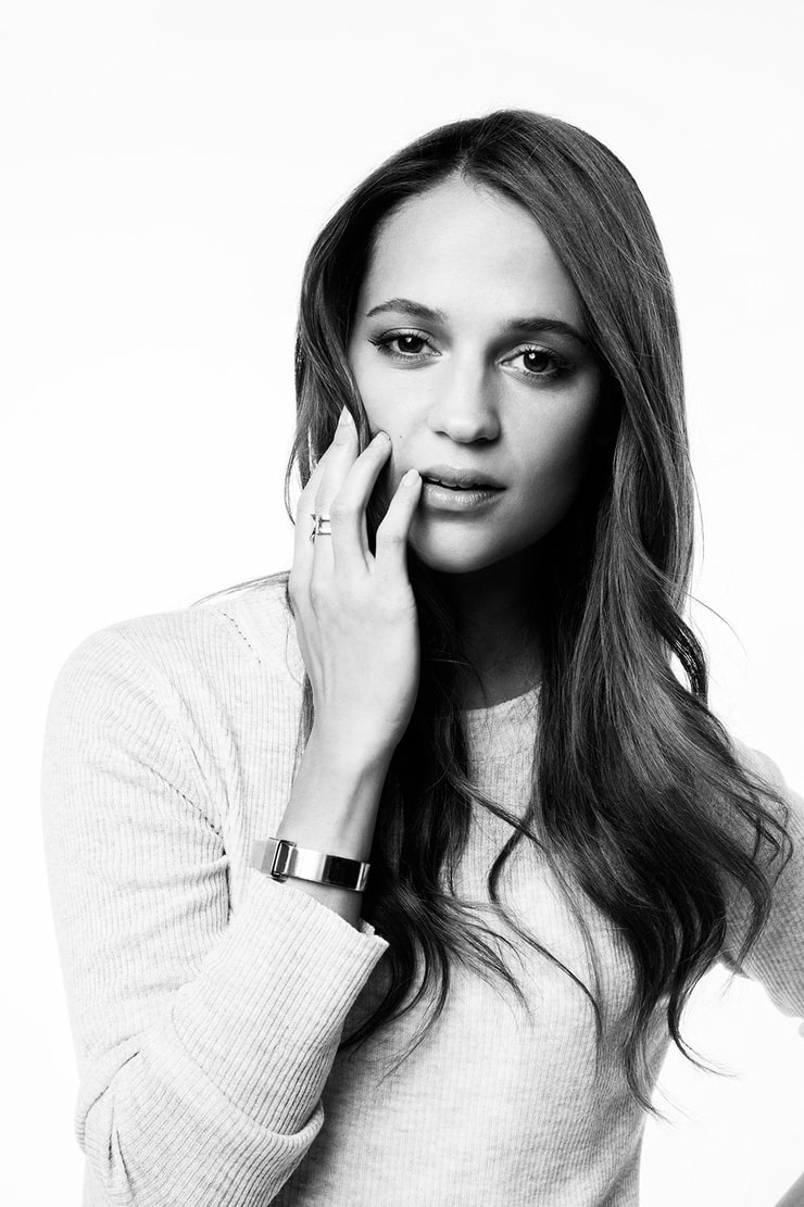 Alicia Vikander