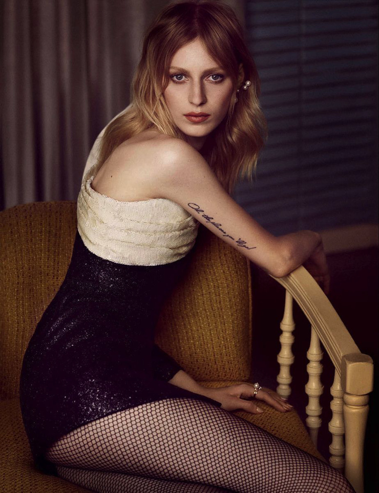 Julia Nobis