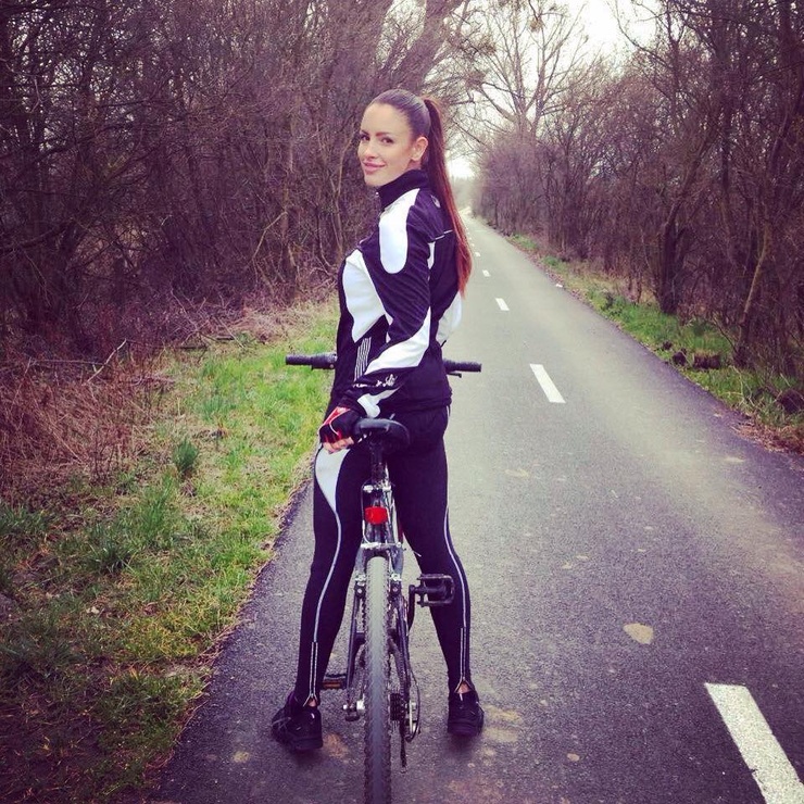 Lucia Javorcekova Lucia Javorcekova