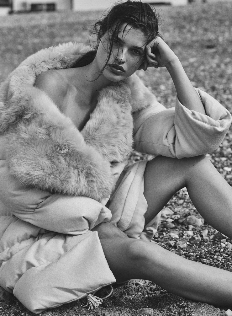 Julia van Os