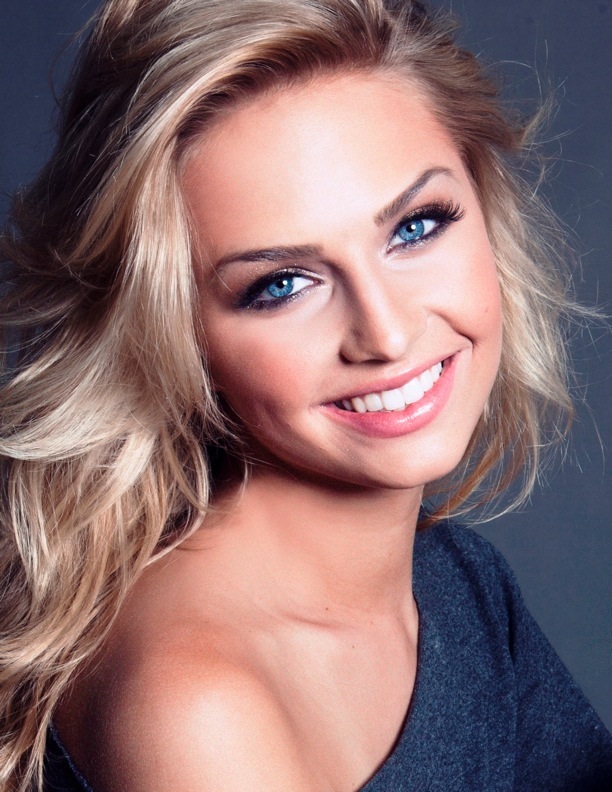 Cassidy Wolf