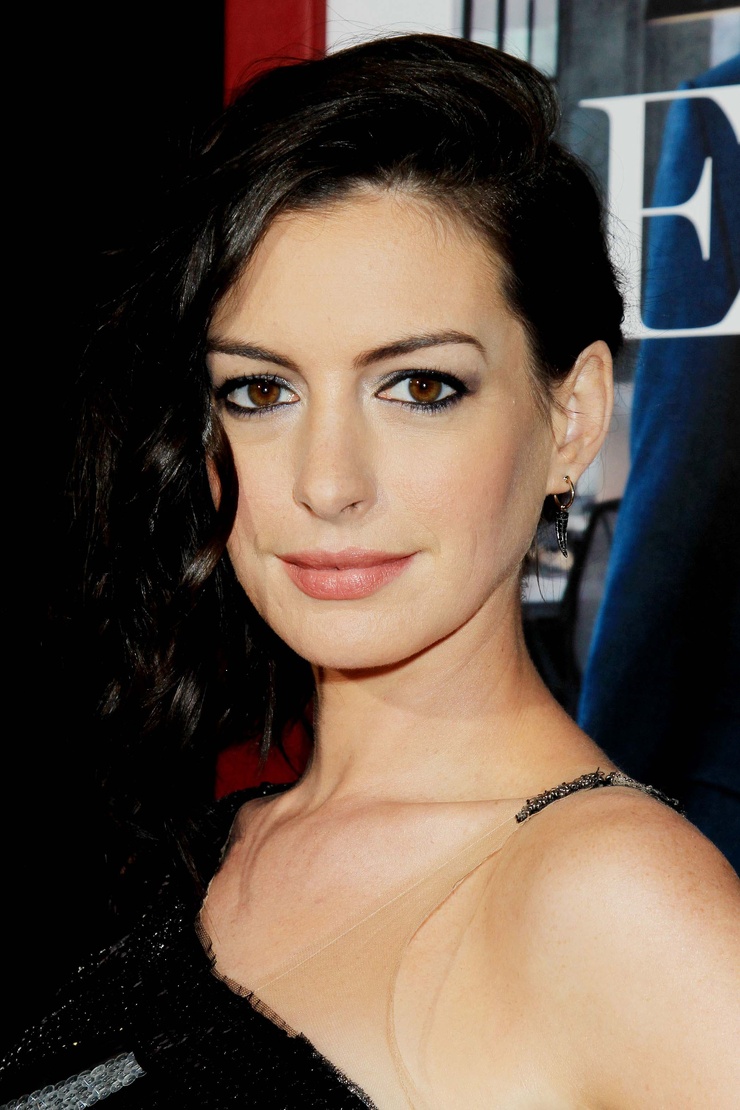 Anne Hathaway Anne Hathaway