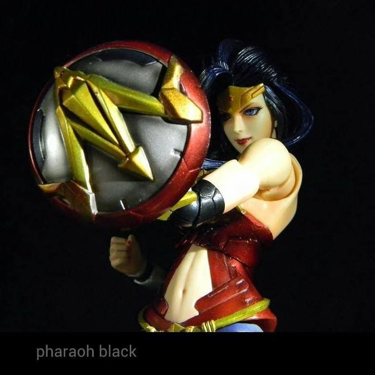 Square Enix DC Comics Variant Wonder Woman Action Figure