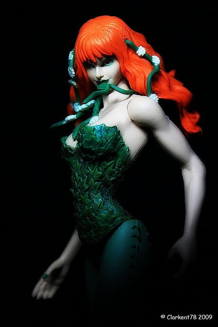 DC Direct Secret Files Series 3: Batman Rogues Gallery 2 Poison Ivy