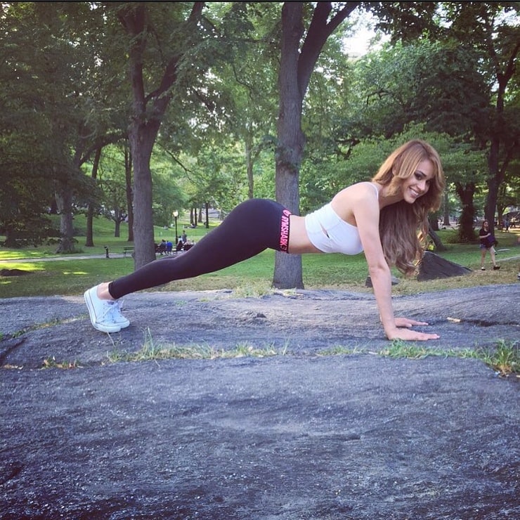 Yanet Garcia Yanet Garcia